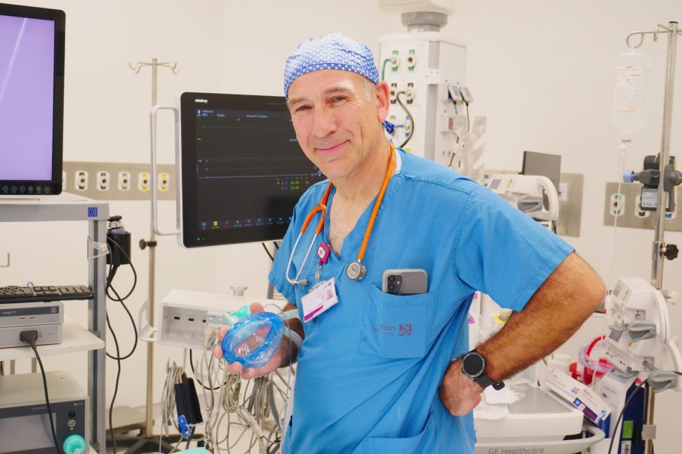Dr. Lionel Davis Photography: Rambam Healthcare Campus